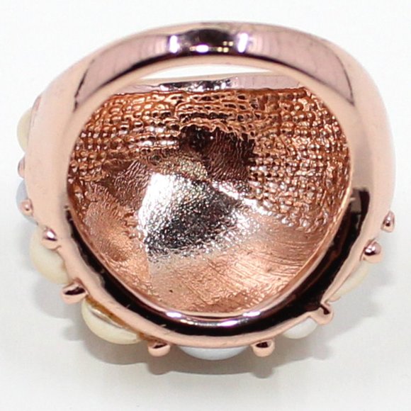 Unbranded Cluster Like Faux Pearls on Copper Base Color Fashion Ring - Picture 5 of 8